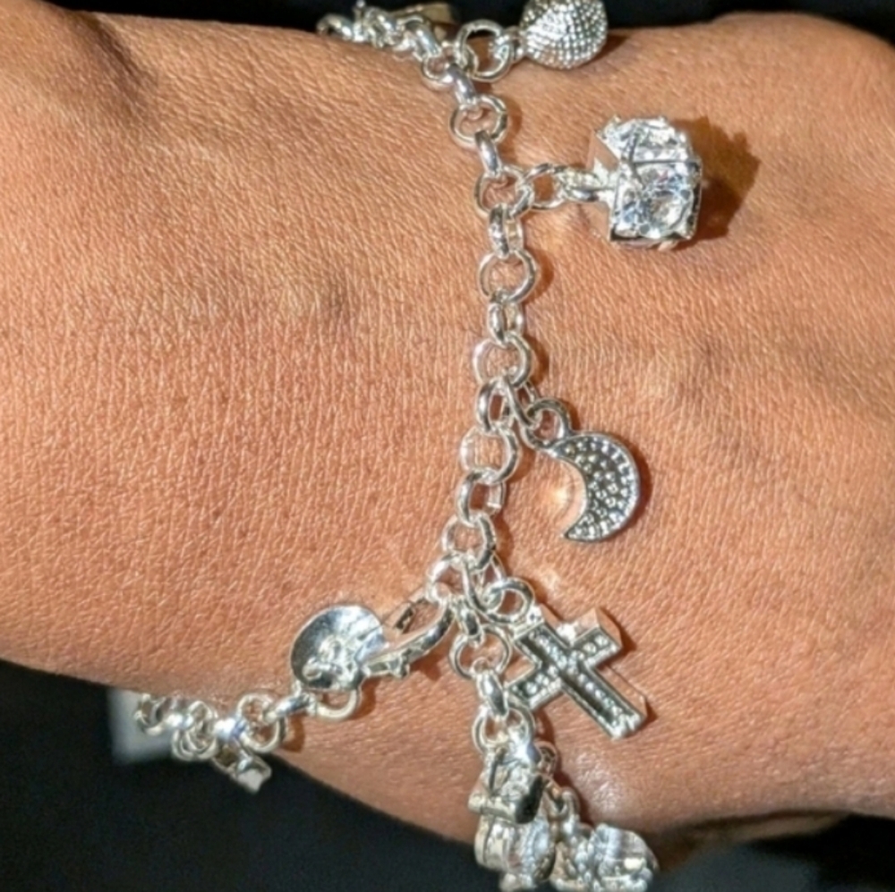 Womens High Quality 925 Sterling silver Chain Bling Various Charms bracelet